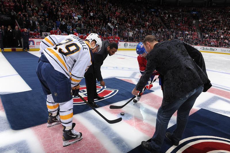 Jean Pascal and Lucian Bute dropped the ceremonial first puck last night at the Montreal Canadians -Buffalo Sabres hockey game at Bell Centre, where it was officially announced that Bute vs. Pascal will be held there on May 25. 